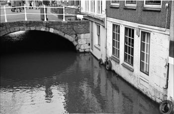 01Delft10875-14